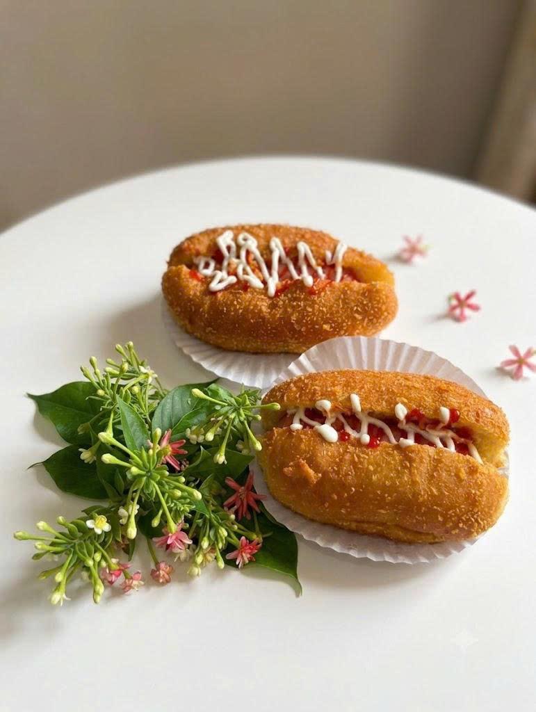 Bánh xúc xích chiên giòn