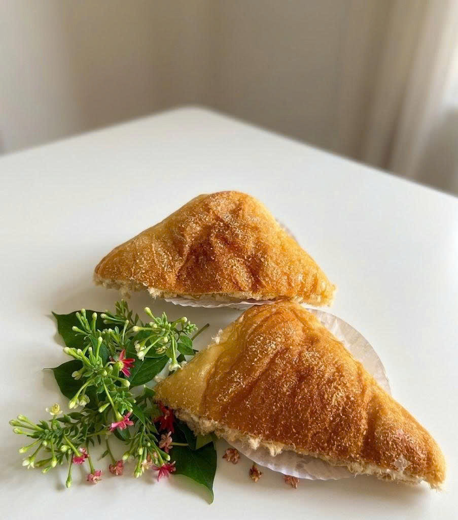 Bánh Tam Giác Nhân Kem