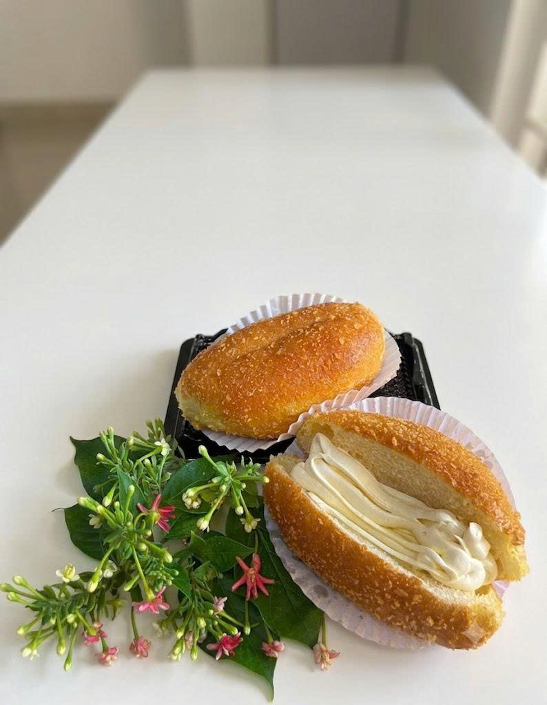 Bánh su kem chiên